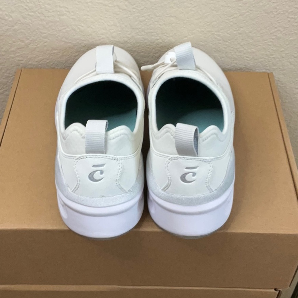 Women's Clove Brilliant White Sneakers - Picture 8 of 9